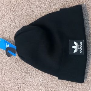 Adidas beanie
